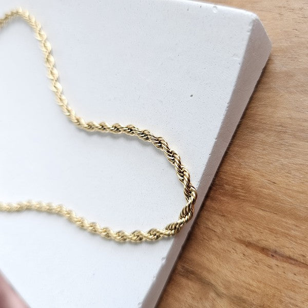 Luxe Gold Rope Chain - 16in